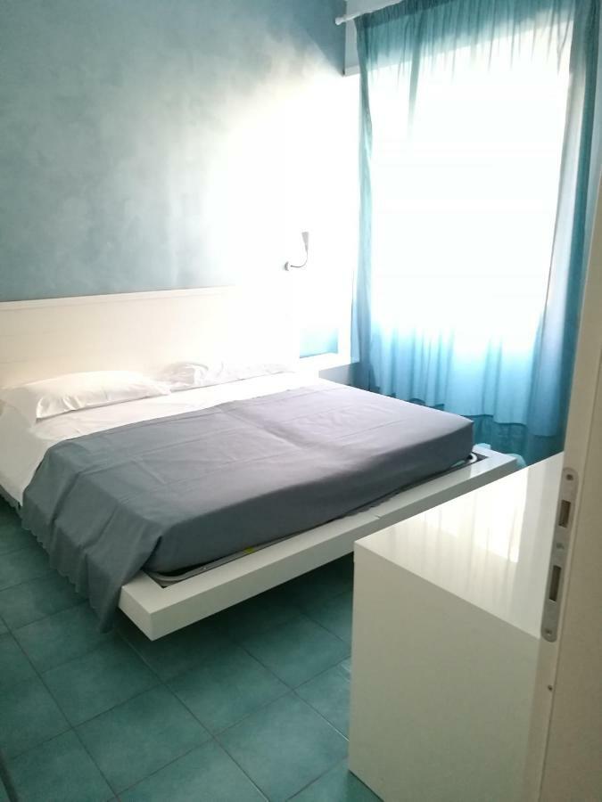 Rock Garden Bed & Breakfast Gaeta Ngoại thất bức ảnh